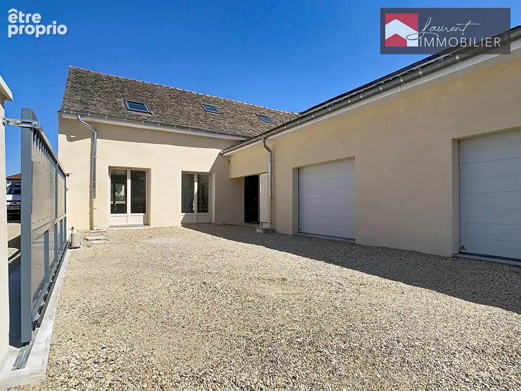 A SAINT-MARCEL - Maison de charme 159 M²  - 4 Chambres - photo 12