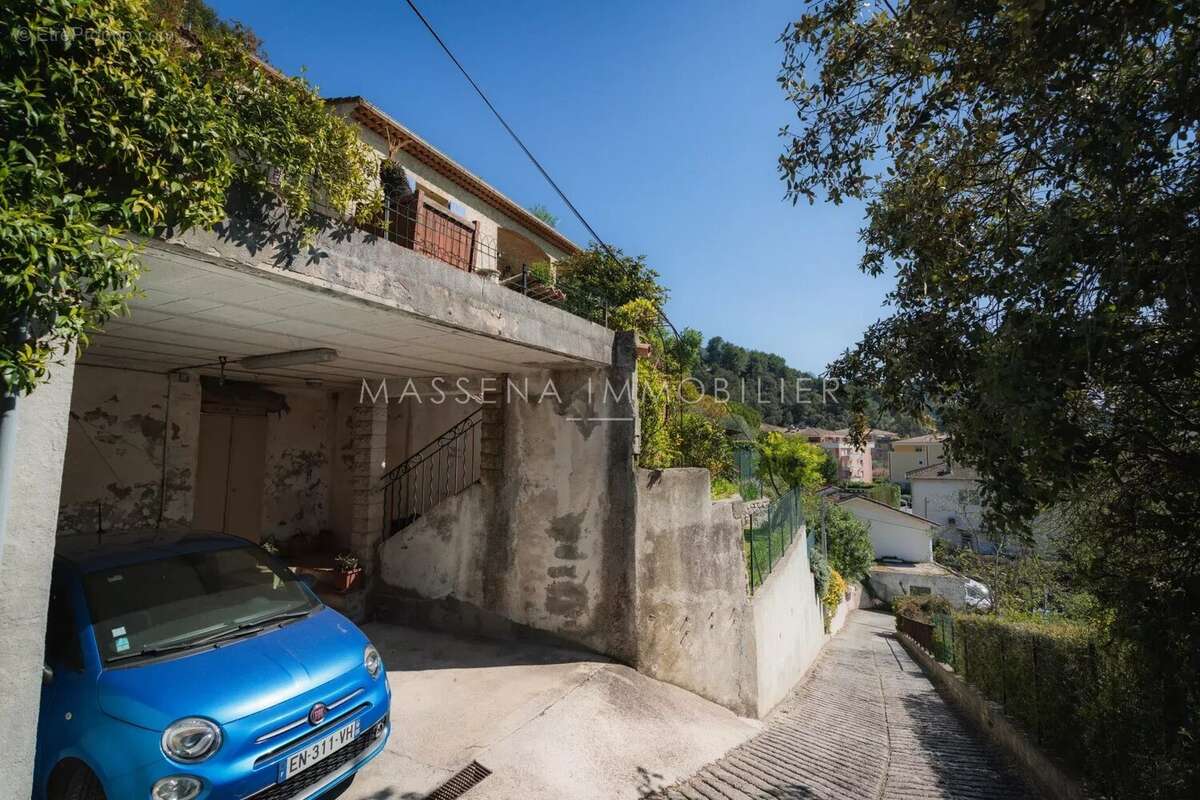 Maison à SAINT-ANDRE-DE-LA-ROCHE