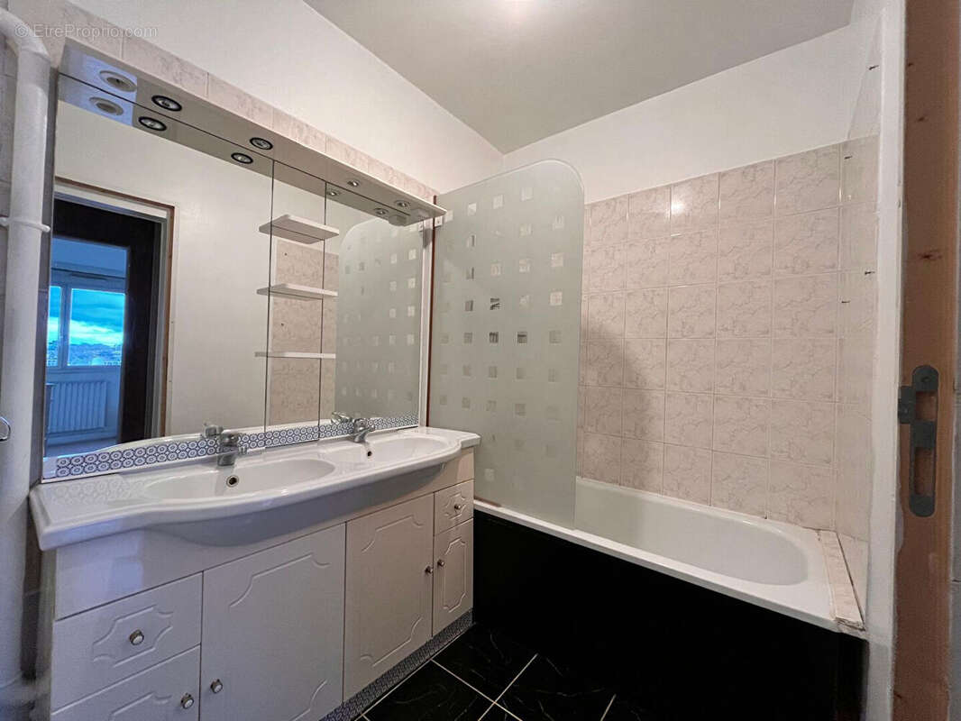 Appartement à MASSY