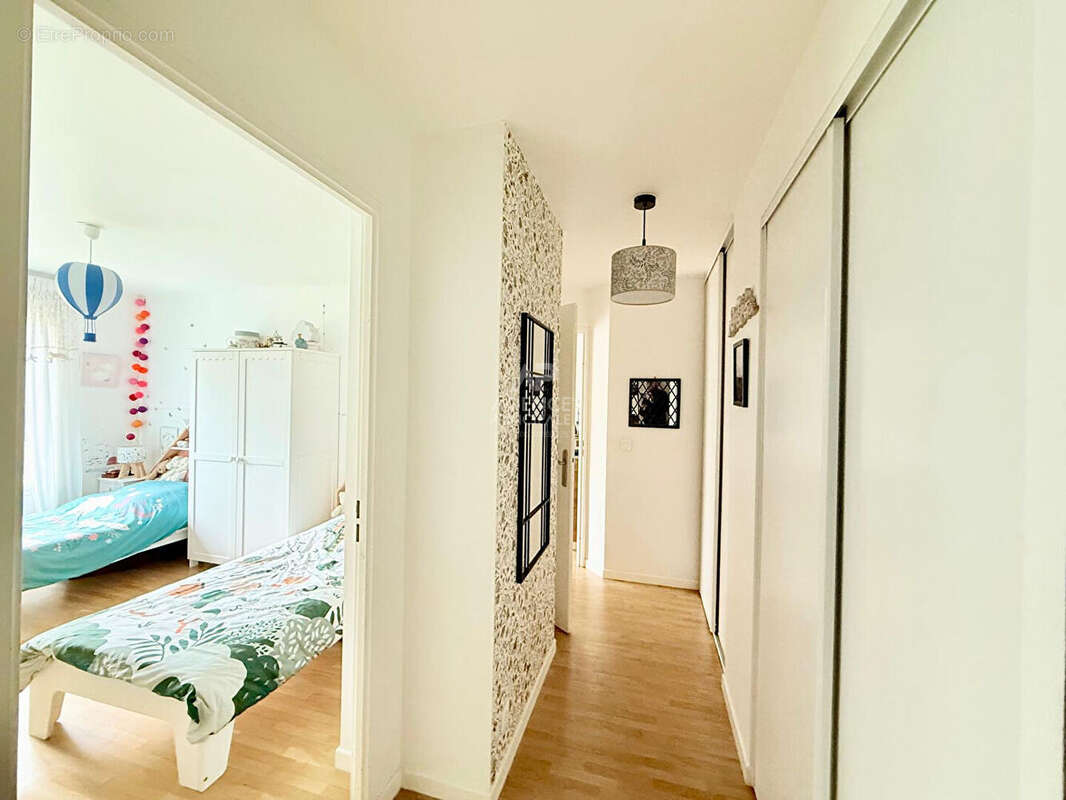 Appartement à HOUILLES