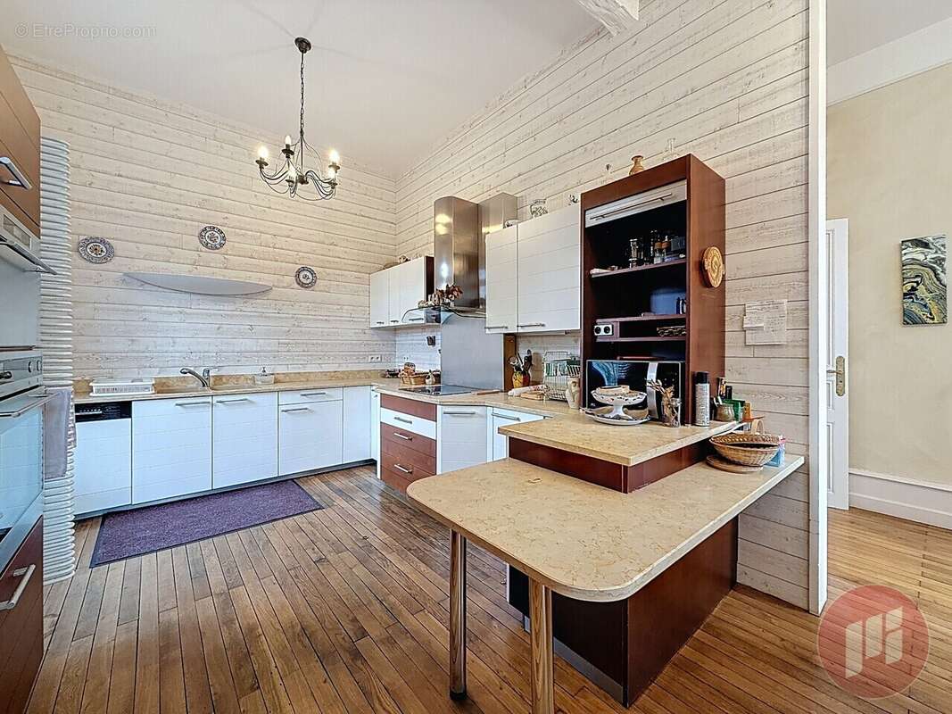 Maison à BRIVE-LA-GAILLARDE