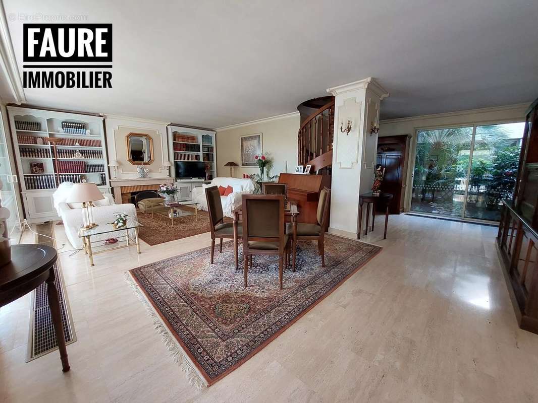 Maison à PIERRELATTE