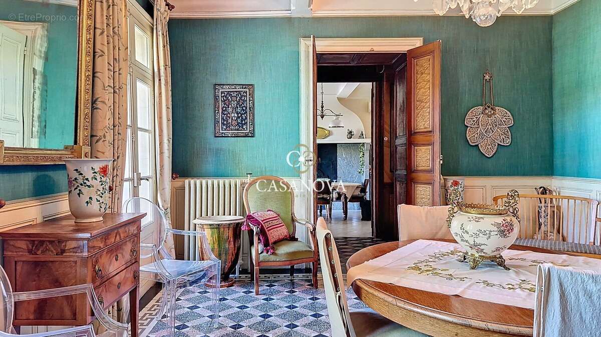 Élégante Maison de Maître avec parc et vastes dépendances aux portes de Pézenas - photo 12