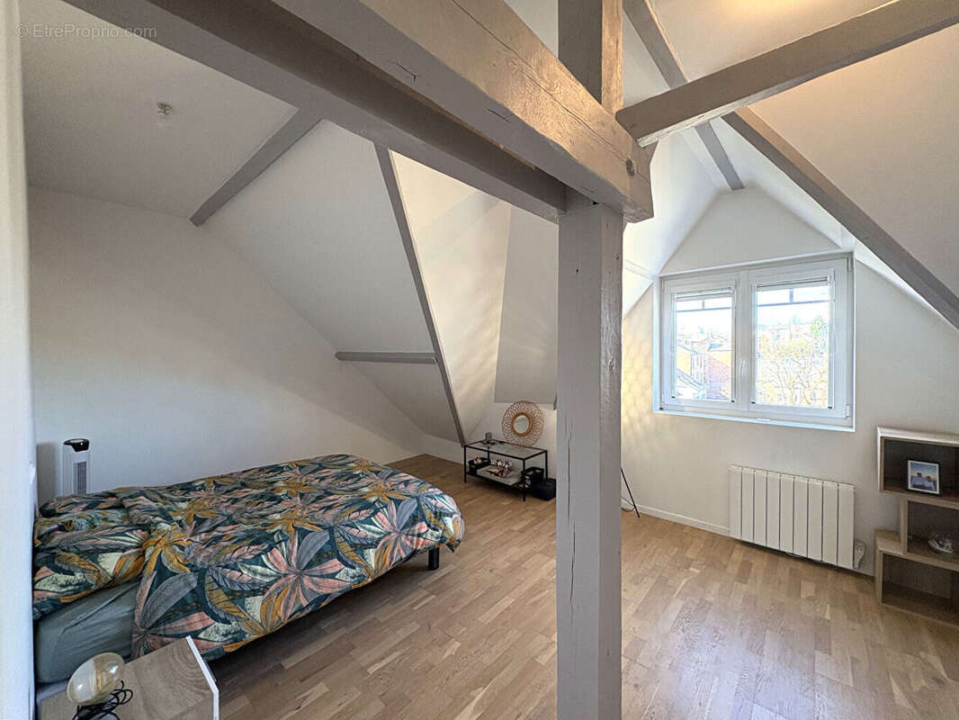 Appartement à CHARLEVILLE-MEZIERES