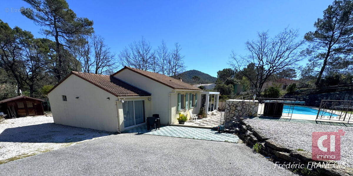 Maison à ROCBARON