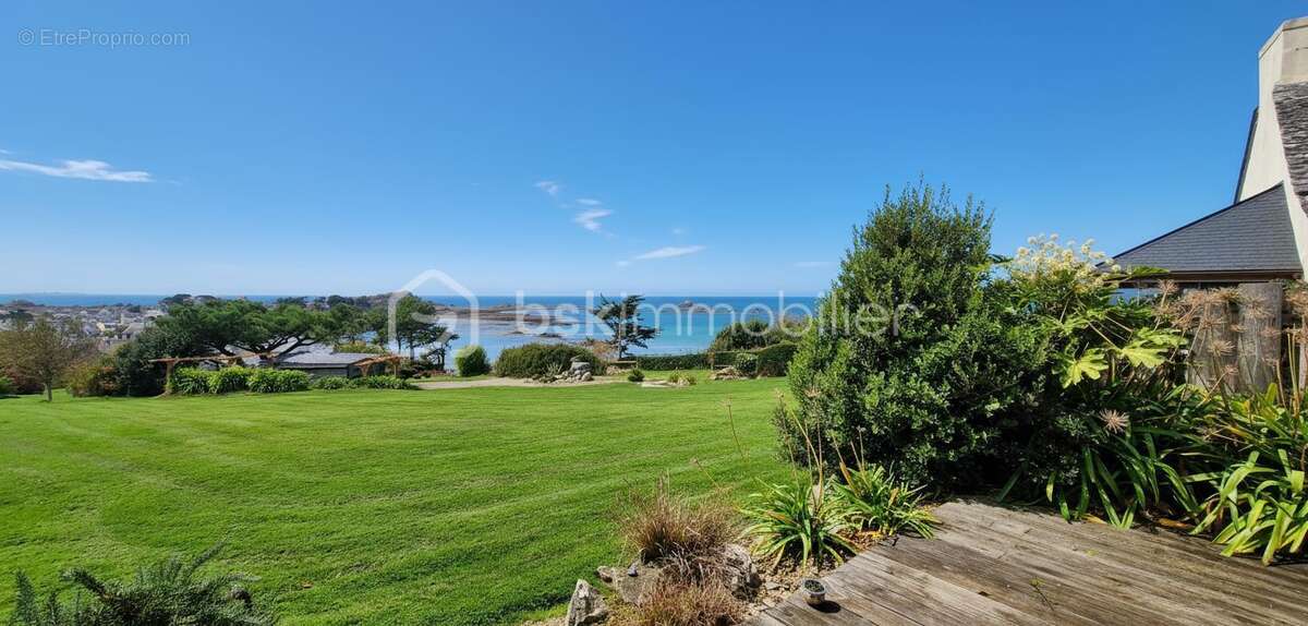 Maison à PLOUGASNOU