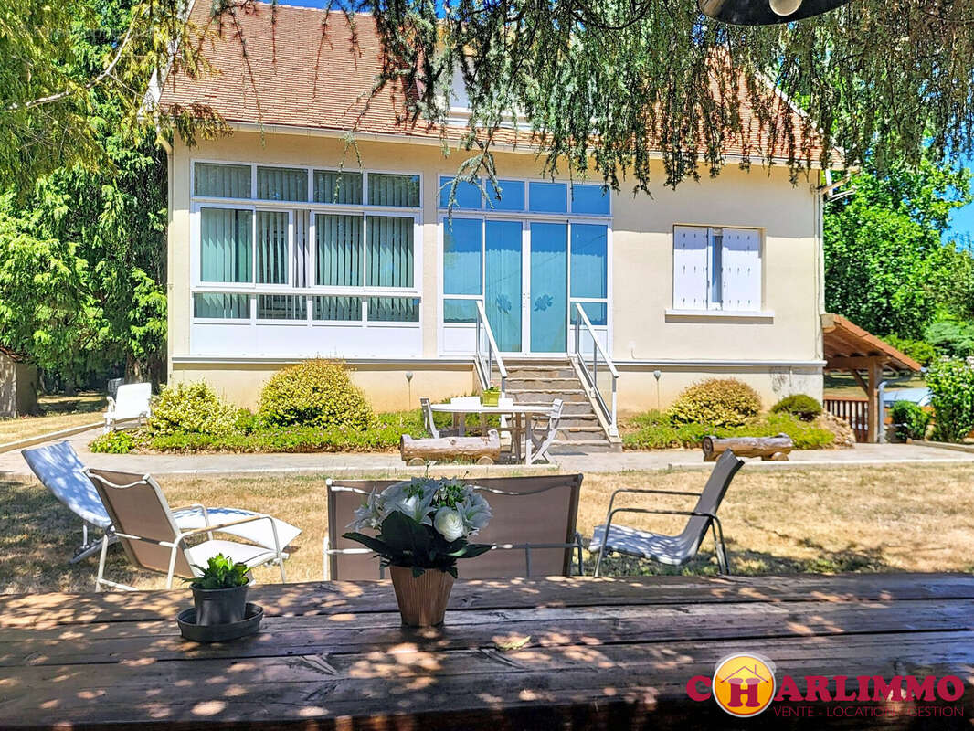 Maison 115 m² à Saint-Brice-Sur-Vienne  - photo 2