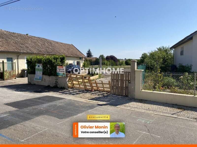 A Chevigny-Fenay Terrain à bâtir de 775 m2 libre constructeur - photo 2