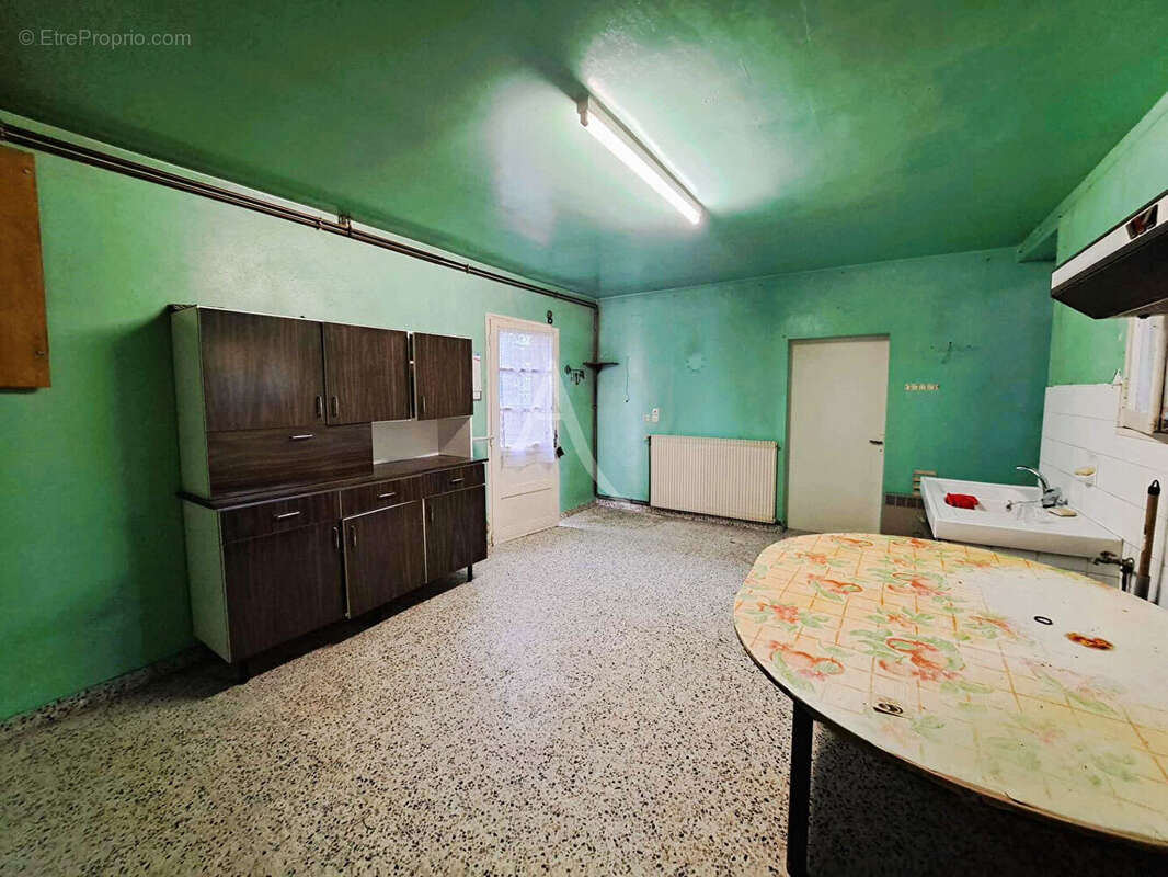 Maison à VILLENEUVE-DE-MARSAN