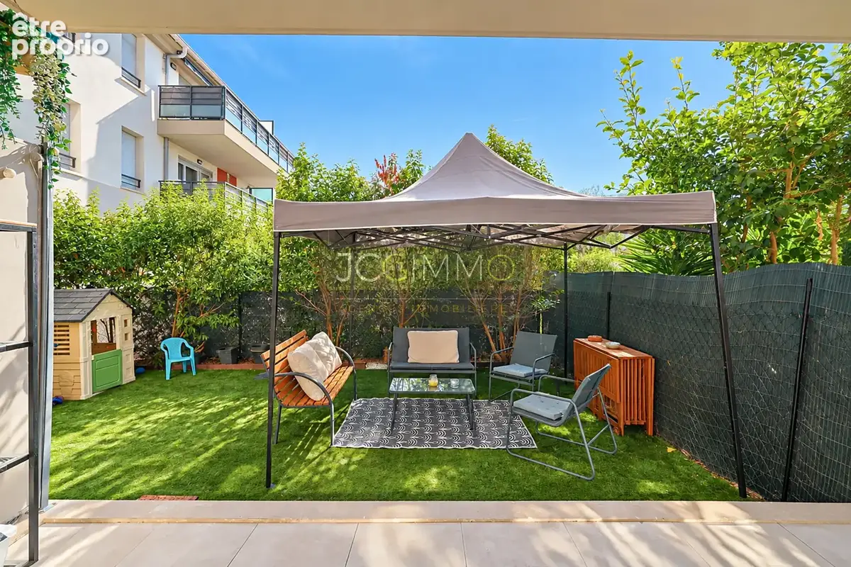 T3 de standing en rez-de-jardin avec jardin privatif — La Valette-du-Var / Toulon - photo 12