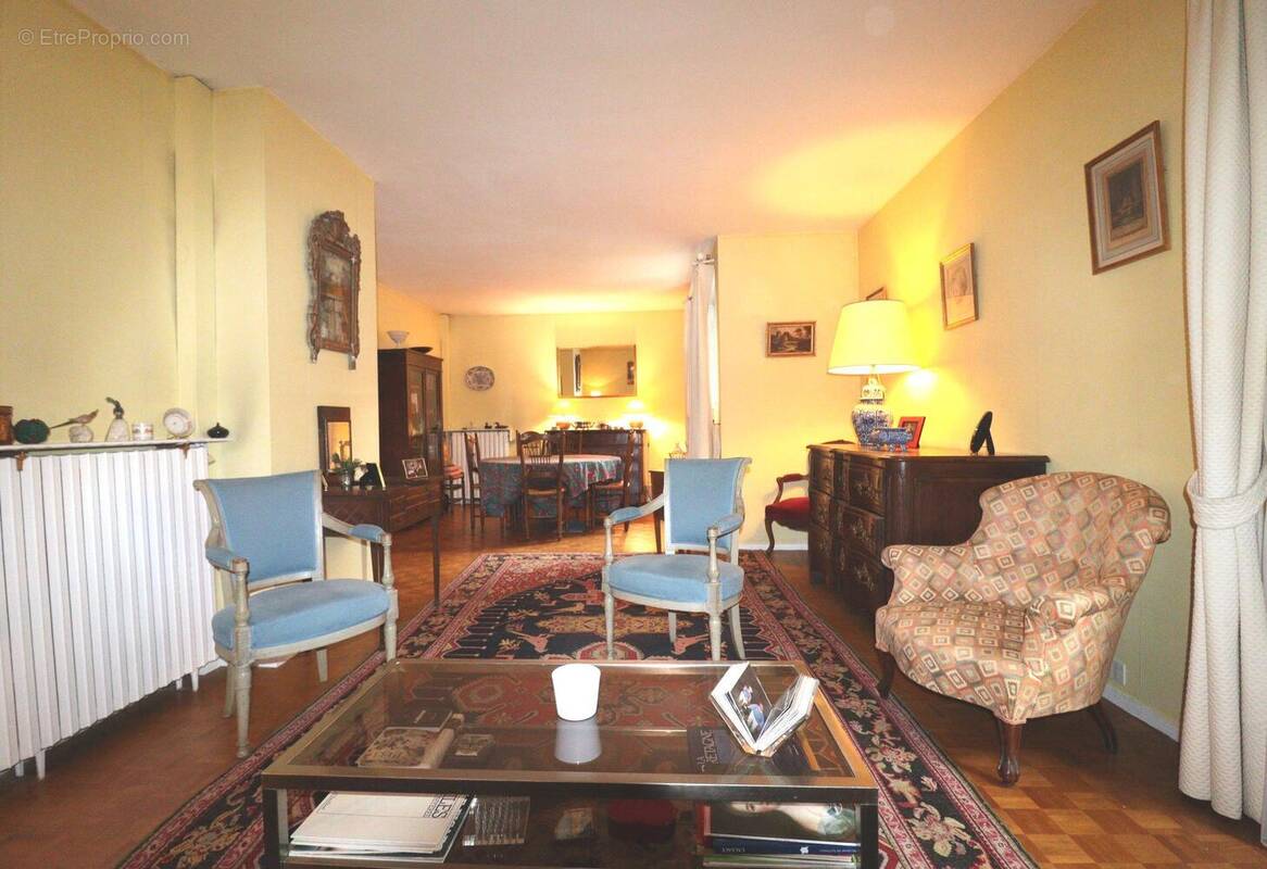 Appartement à LOUVECIENNES