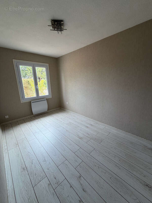 Maison à Pierrefitte/Loire - photo 14