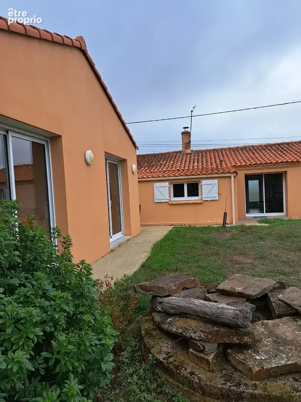 Longère atypique de 198 m2 de plain pied - photo 24