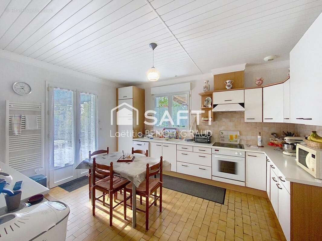 Photo 2 - Maison à BREUILLET