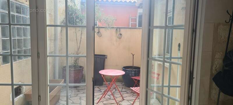 Appartement à vendre 3 pièces BORDEAUX (33) - photo 9