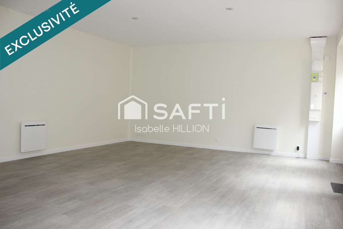 Photo 2 - Maison à LA NEUVILLE-EN-HEZ