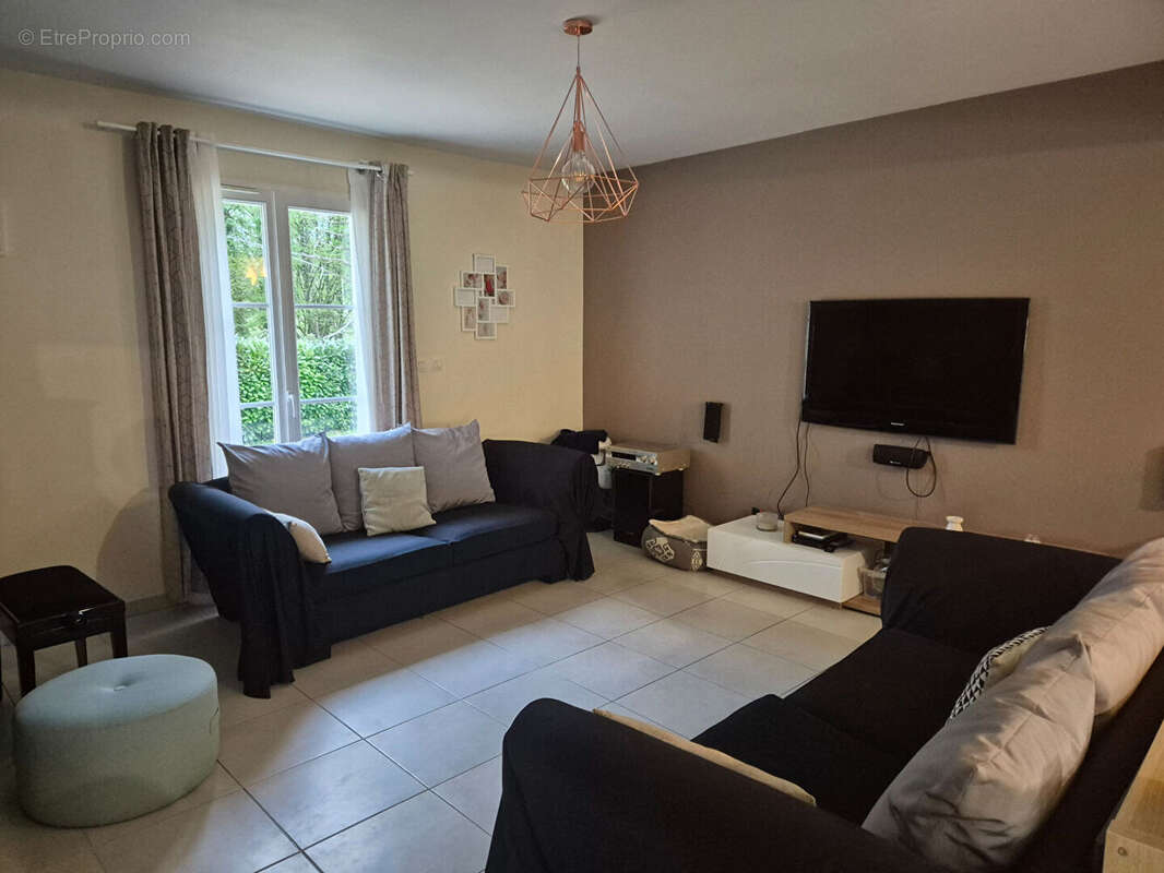 Maison à CHOUZY-SUR-CISSE