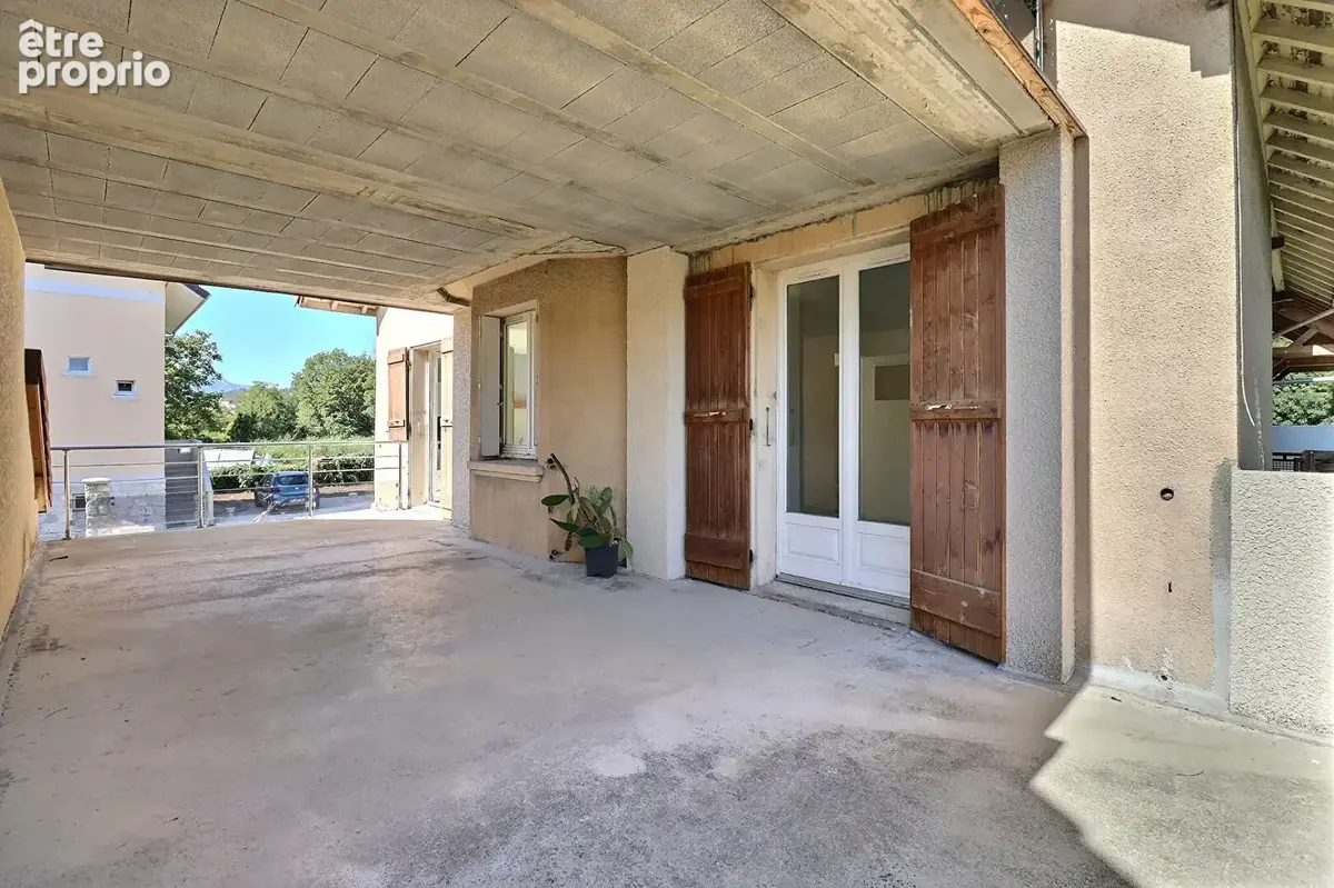 Appartement Barberaz 2 pièce(s) avec terrasse et jardin - photo 7