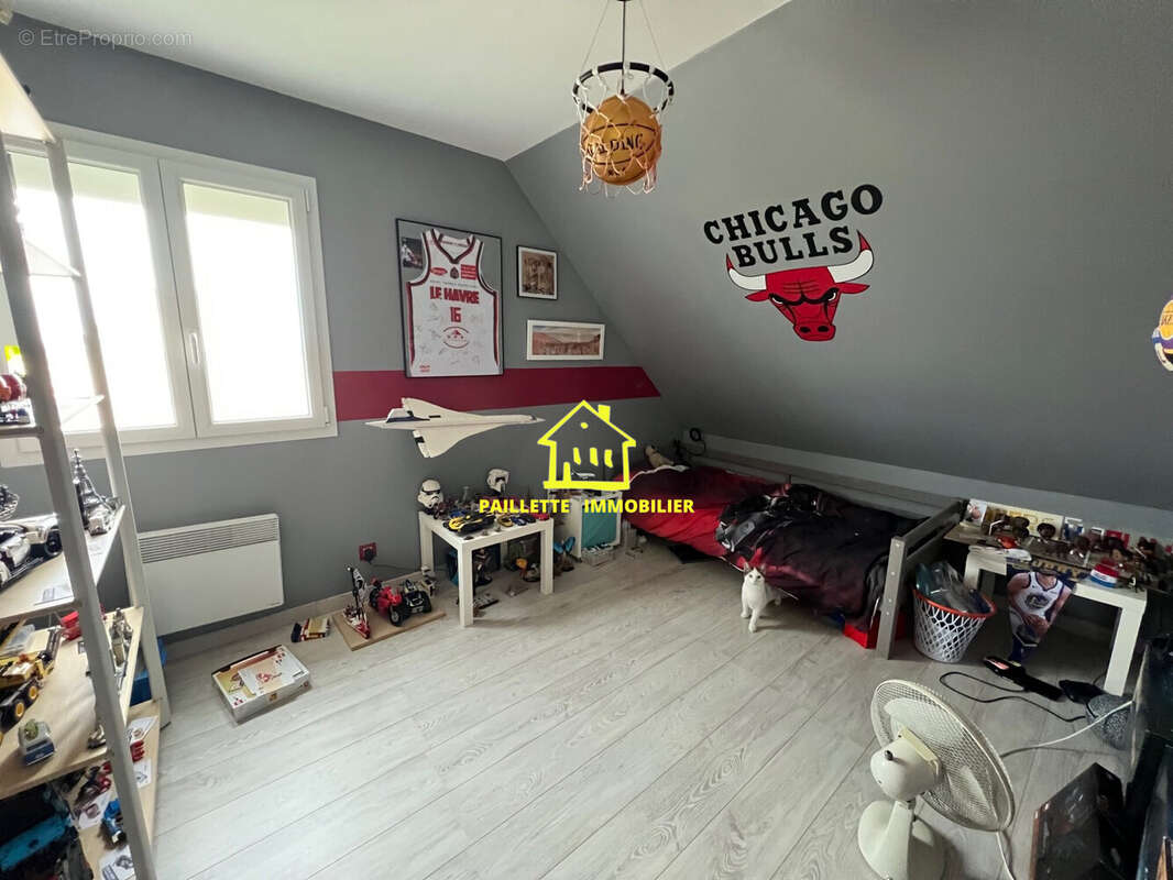 Maison à SAINT-ROMAIN-DE-COLBOSC