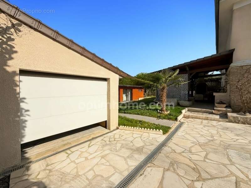 Maison à SAINT-PRIX