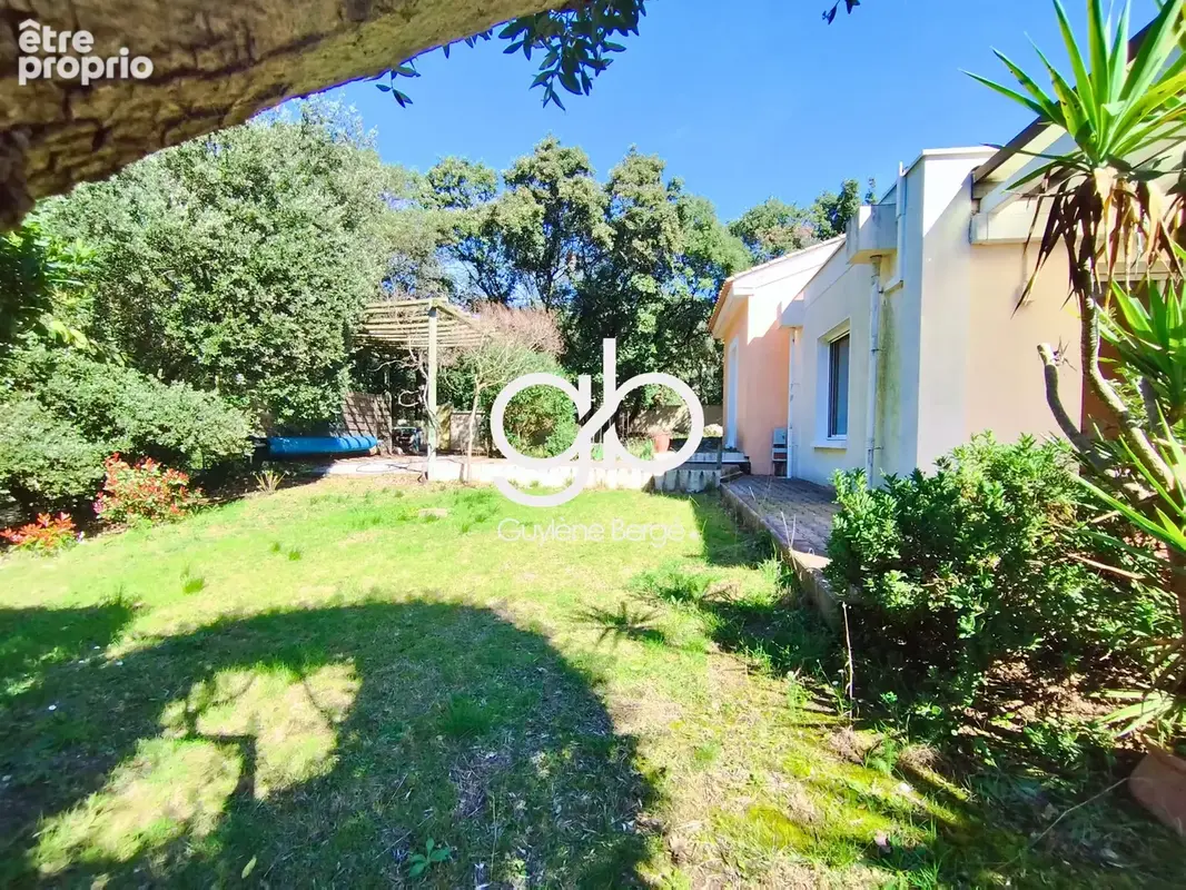 Villa familiale avec piscine et dépendance t3   terrain paysagé 1 616 m2   saint-mathieu-de-tréviers - photo 15