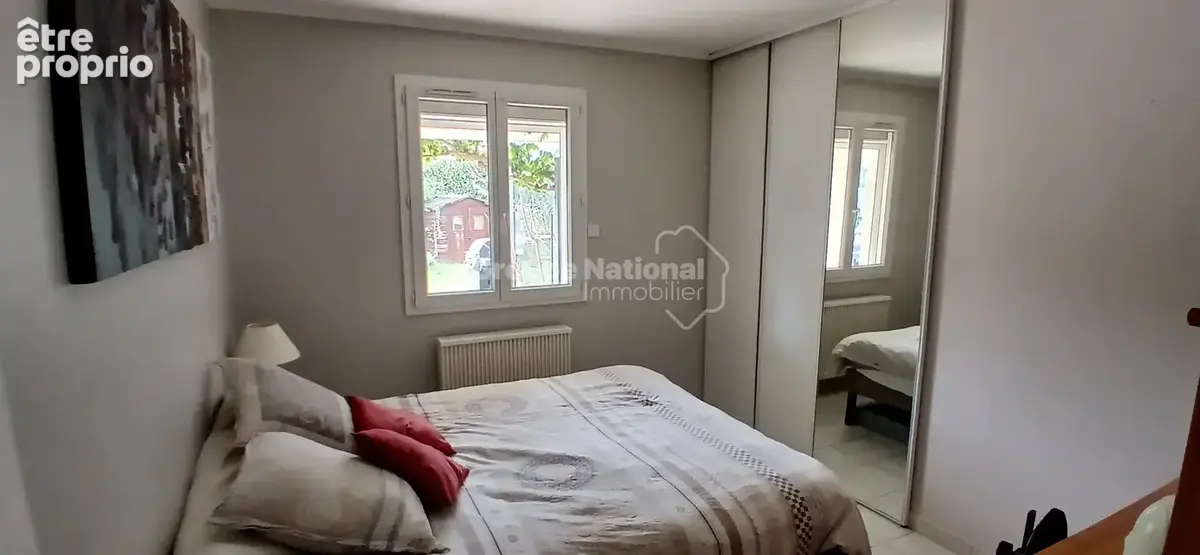 Maison de plain pied de 122m² avec piscine et forage - photo 10