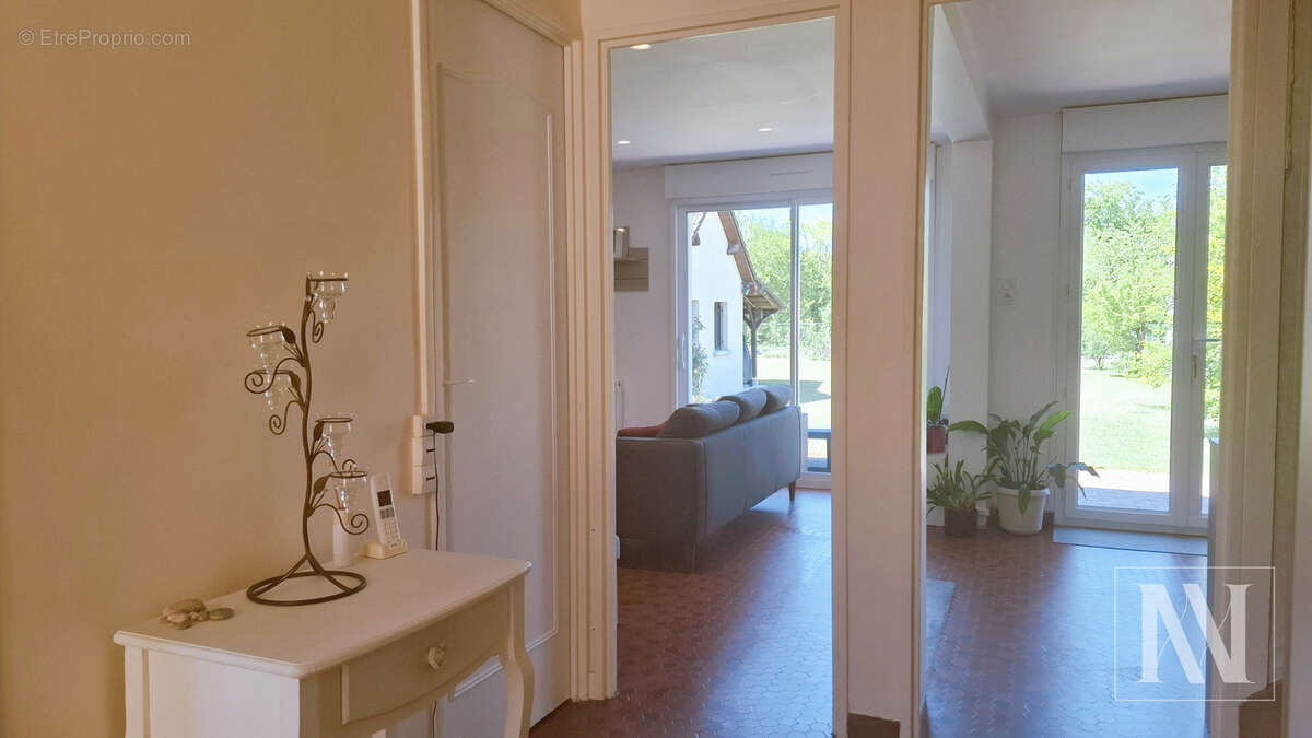 Maison secteur calme proche agglomération - photo 6