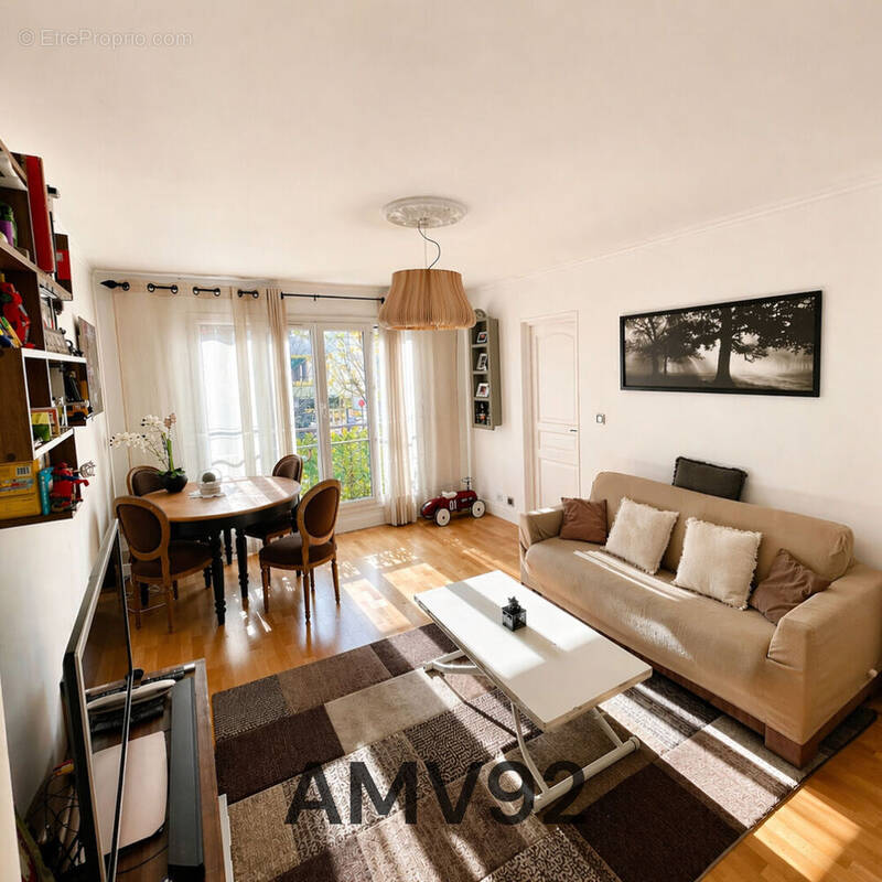 Appartement à ASNIERES-SUR-SEINE
