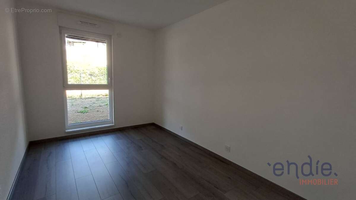 BARTENHEIM-LA-CHAUSSÉE  Appartement 4 pièces avec terrasse et jardin privatif  Disponible immédiatement - photo 15