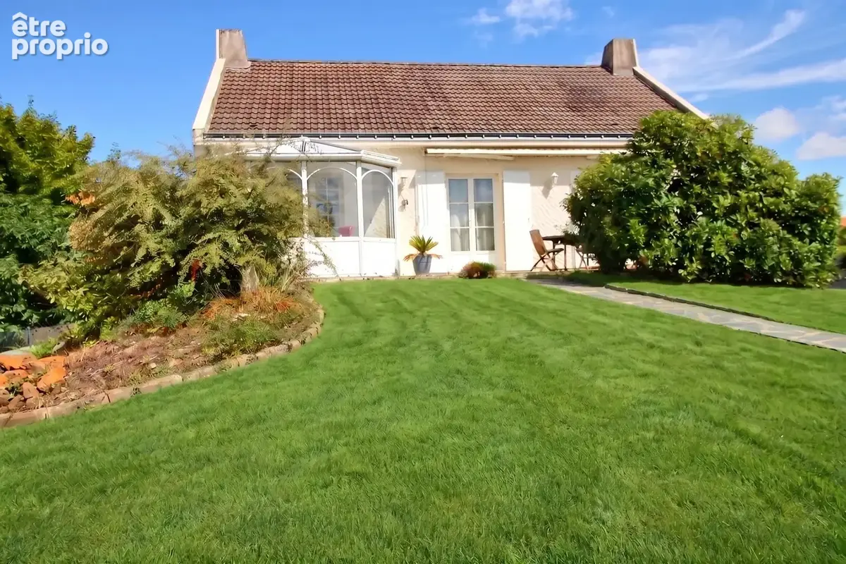 A vendre - maison familiale sur sous-sol - 150 m2 environ - 6 pieces - garage - photo 7