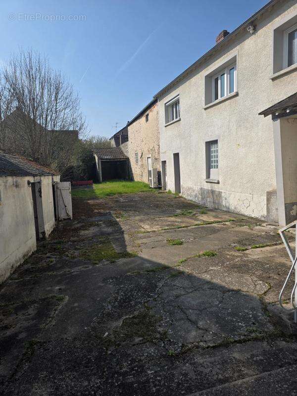 Maison à BALLANCOURT-SUR-ESSONNE