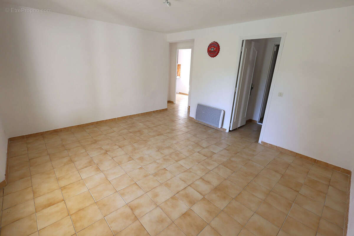 Maison à CABRIS