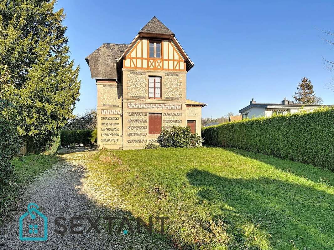 Maison à EPOUVILLE