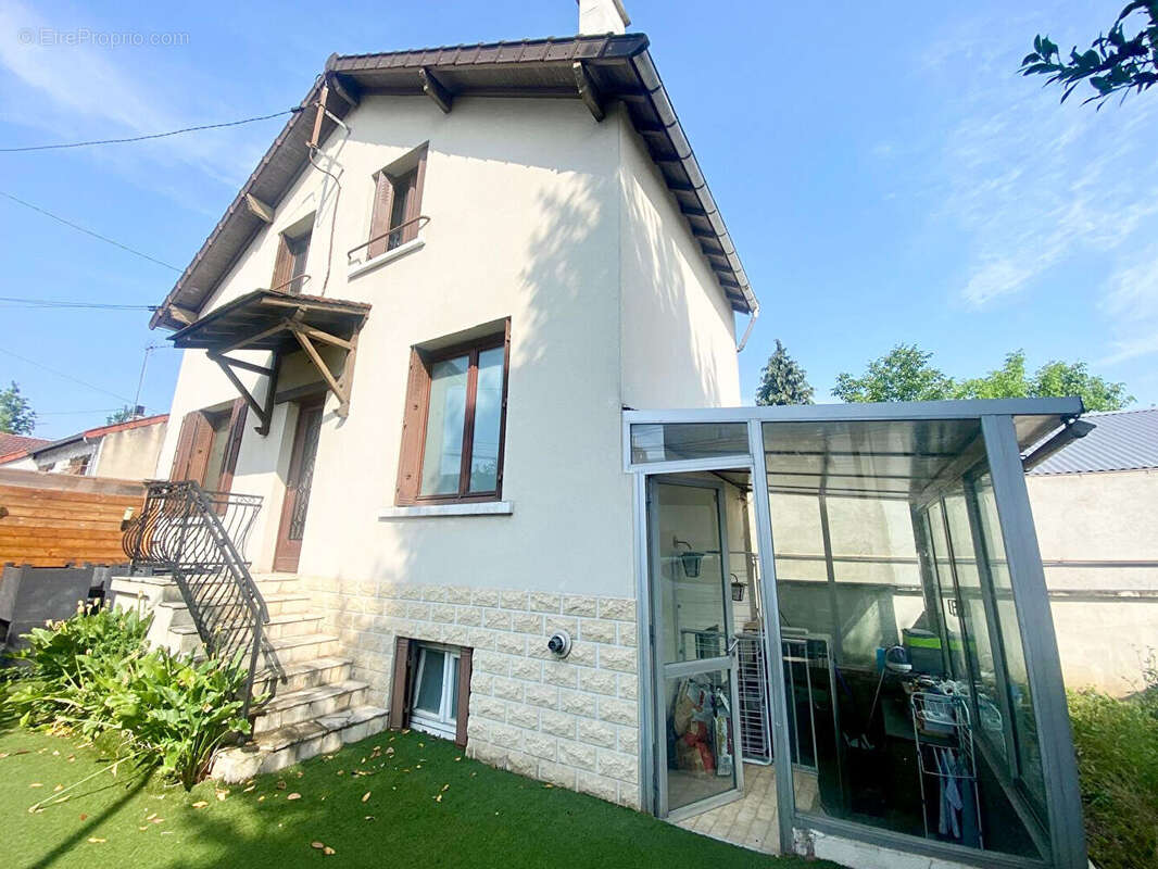 Maison à BEZONS