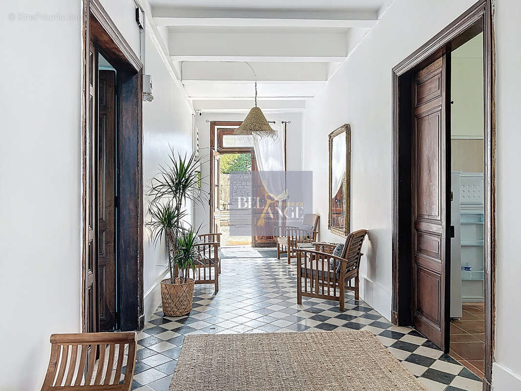 Maison à VALLON-PONT-D'ARC