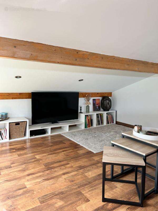 Appartement à ROMANS-SUR-ISERE