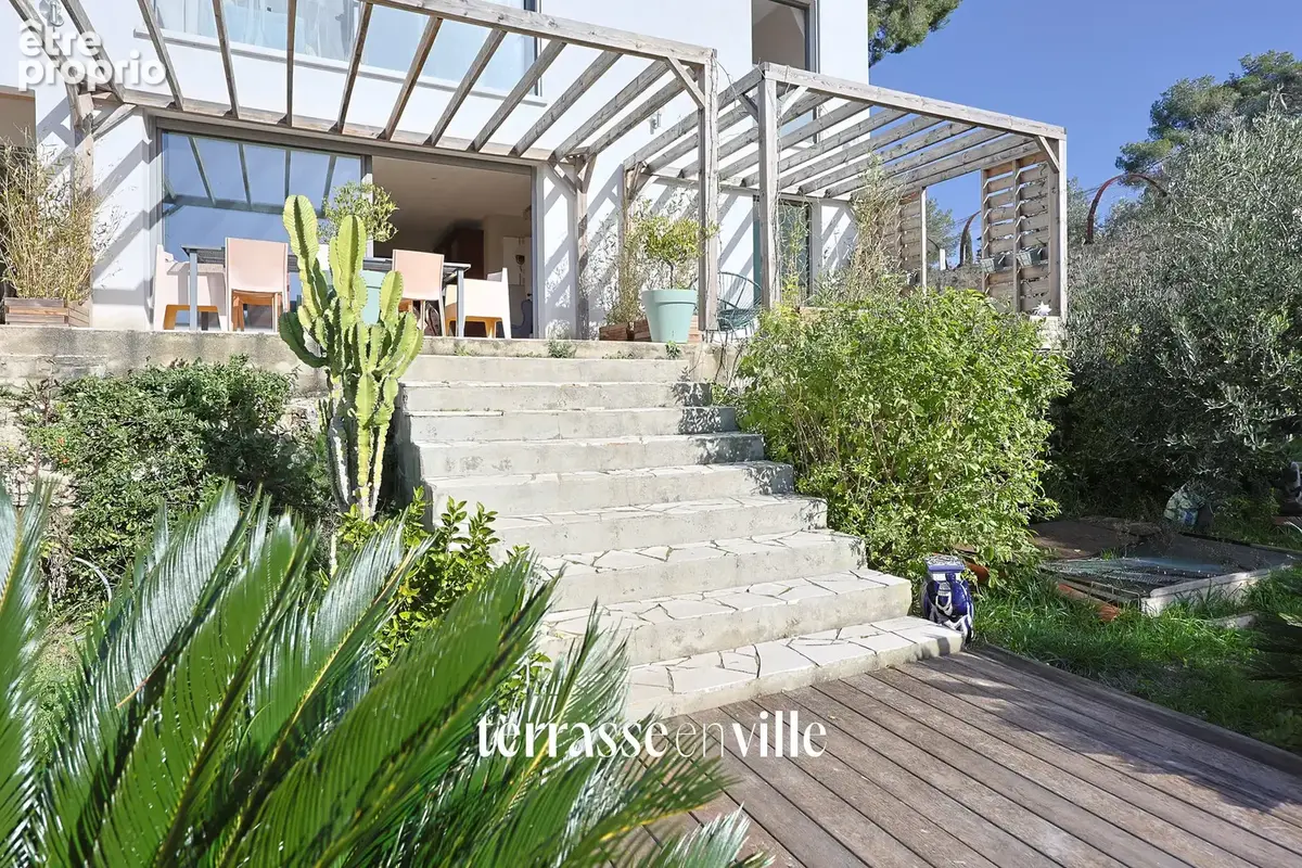La ciotat - figuerolles - maison familiale - t6 - 204 m2 + t2 40 m2 - piscine - parcelle 1041m2 - vue mer - 1 - photo 29