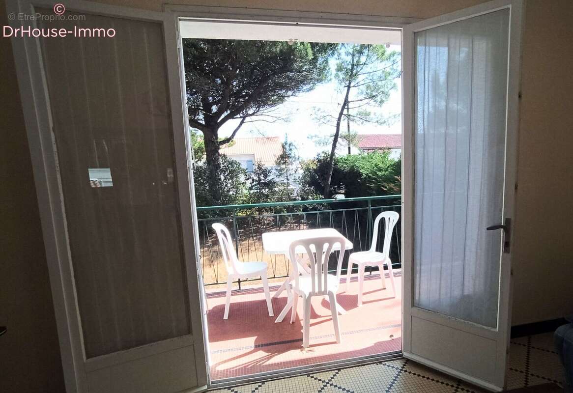 Maison 132 m² à La Tranche-Sur-Mer  - photo 11