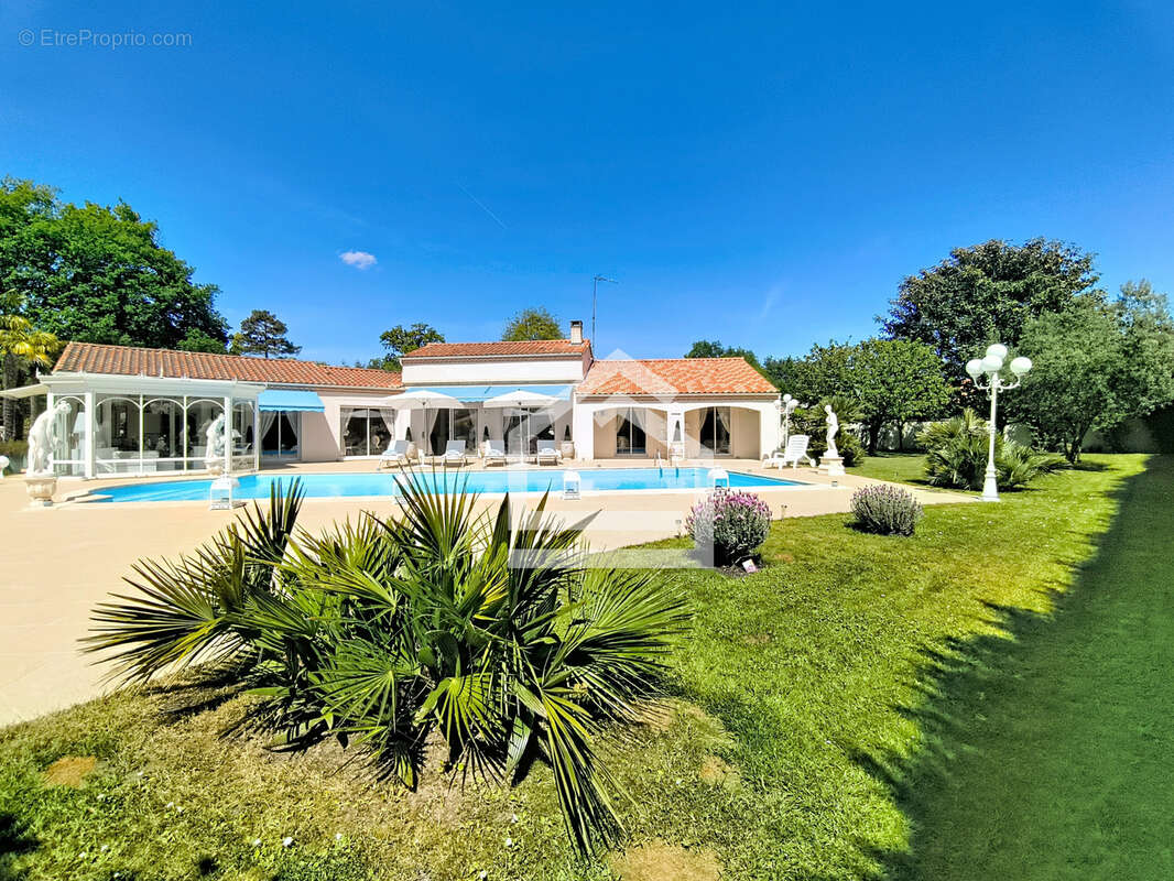Maison à PESSAC