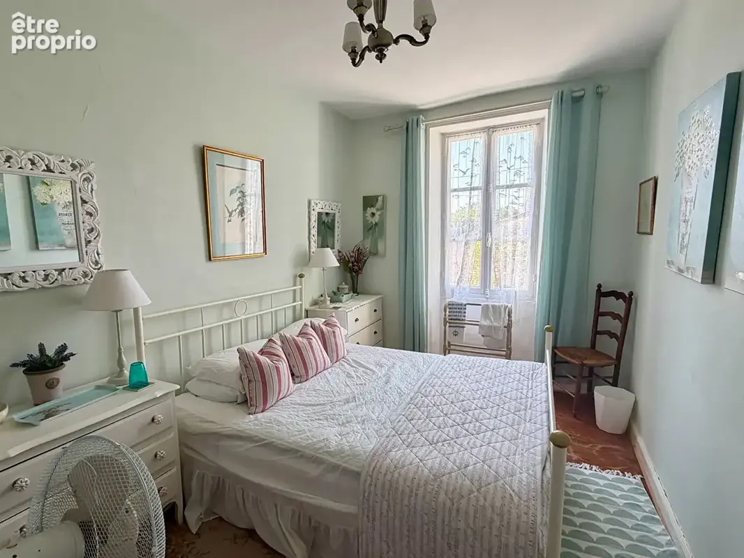 Maison de Maître, 4+ chambres, plein du caractère, piscine, au calme - photo 13