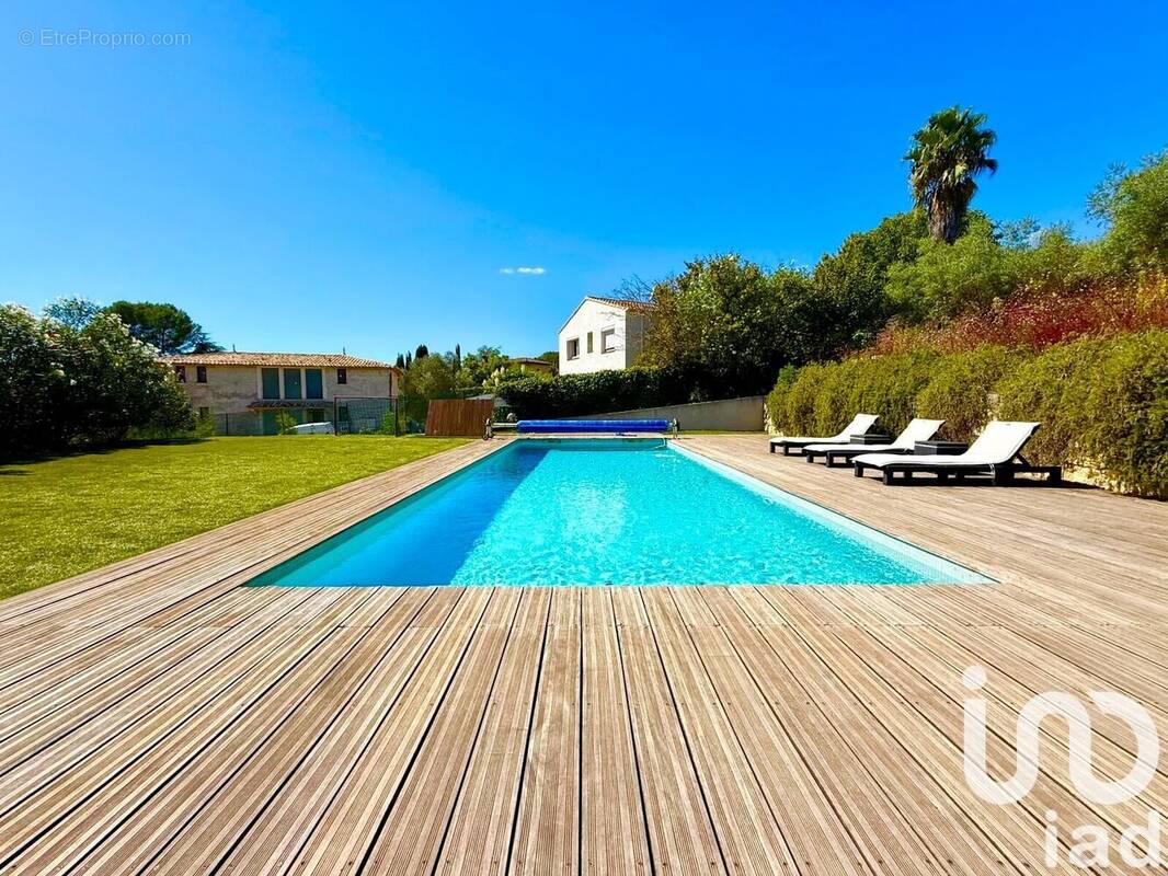 Photo 1 - Maison à MOUGINS