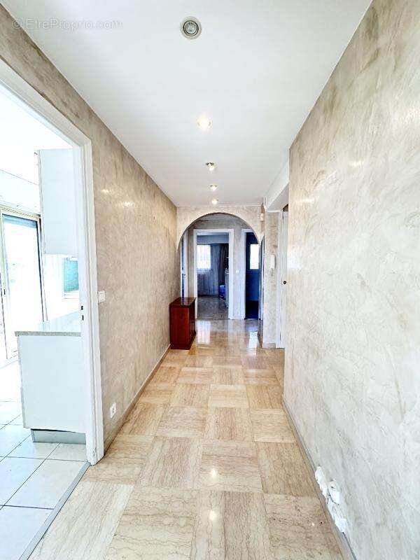 Appartement - photo 8