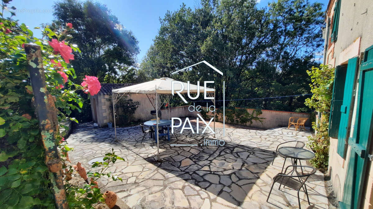 Maison à SAINT-LOUP-LAMAIRE