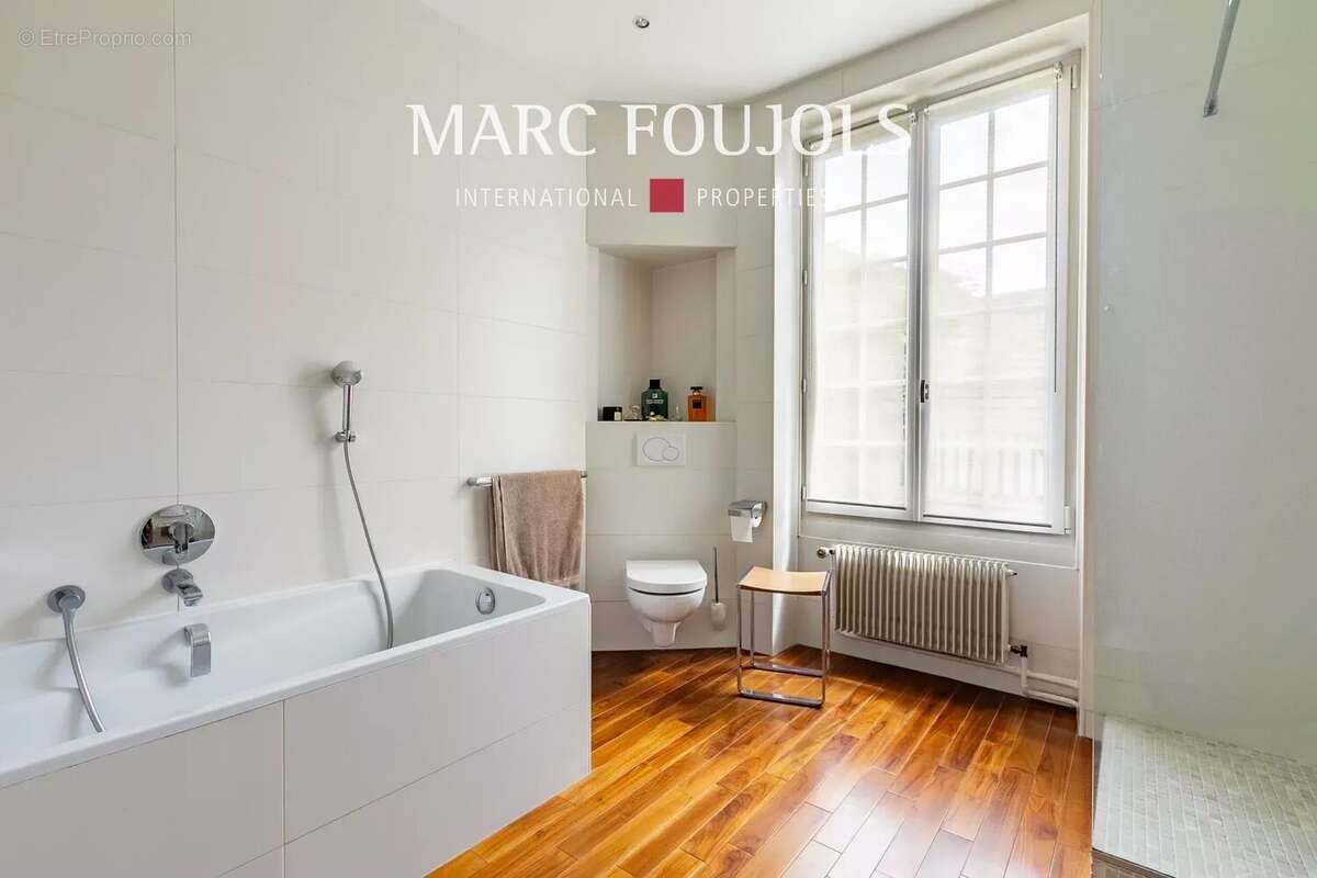 Maison à COMPIEGNE