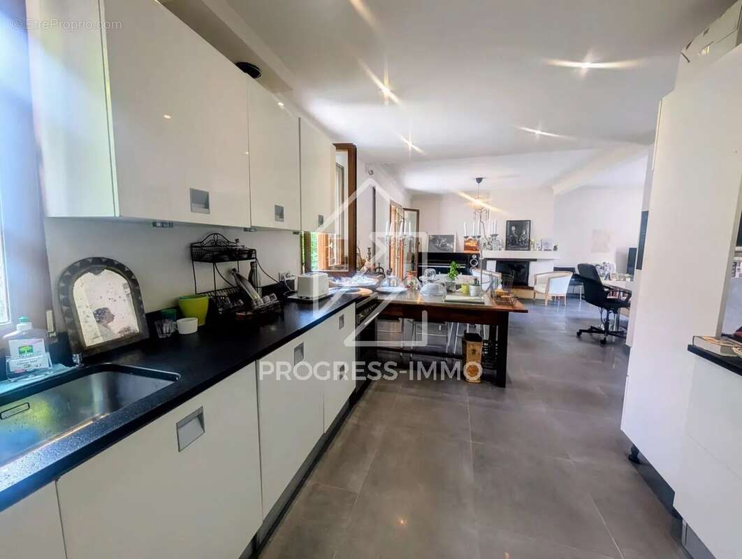 Maison à JOINVILLE-LE-PONT