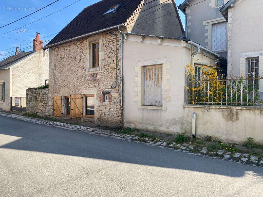 Maison à RUFFEC