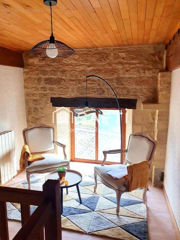Maison 294 m² à Saint-Avit-Senieur  - photo 9