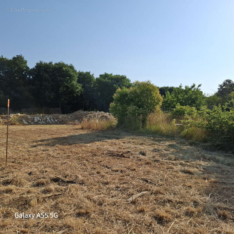 Terrain à LAROQUE