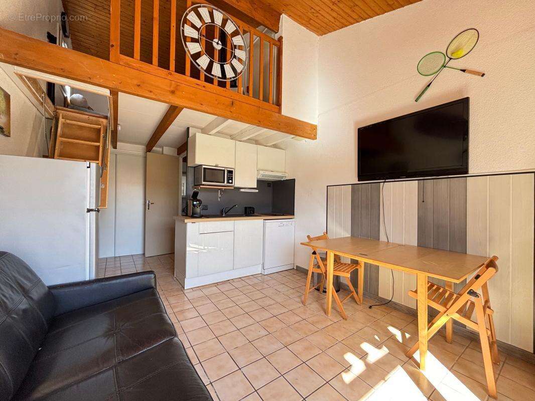 Maison à LES MATHES