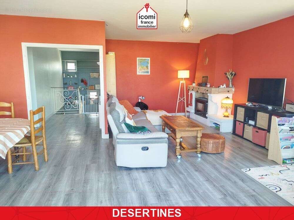 Maison à DESERTINES